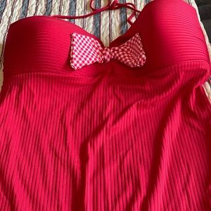 Matilda, Jane swimsuit